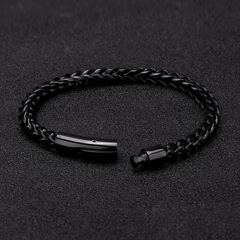 Men's Punk Rock Bicycle Chain Bracelet - 18k Gold Plated - EverlyCrafted