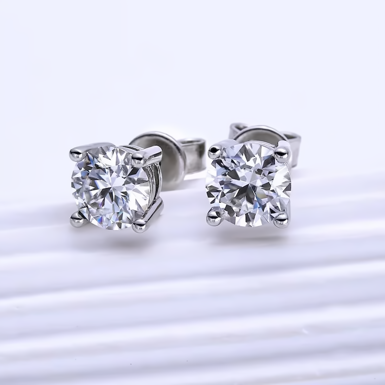 Moissanite Stud Earrings 0.3-2CT 925 Sterling Silver - EverlyCrafted